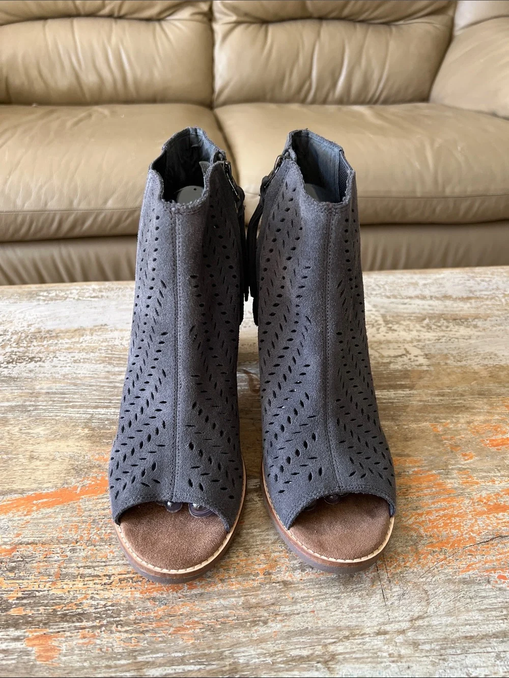 TOMS FORGED IRON SUEDE MAJORCA PEEP TOE BOOTIES GREY PERFORATED LEAF Size 9